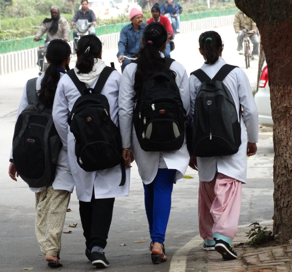 This Week on Sidewalk: 3 things young India is on about (Oct 17)